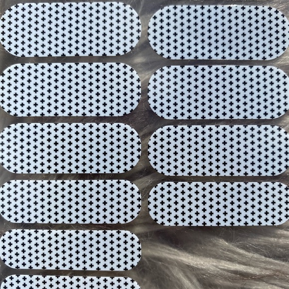 ➕ (2) Partial Full Sheets Good Vibes Jamberry Nail Wraps - Picture 3 of 12